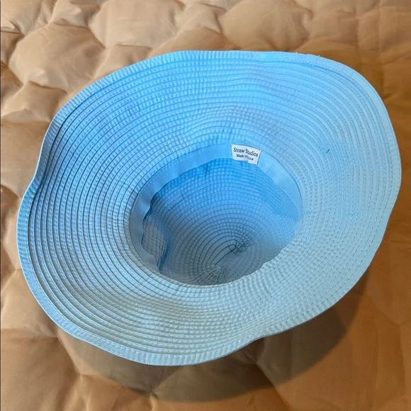 Elegant Blue Sun Hat - Picture 3 of 5